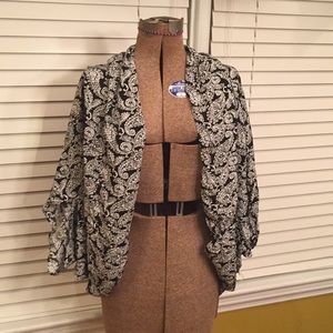 Floral kimono style cover